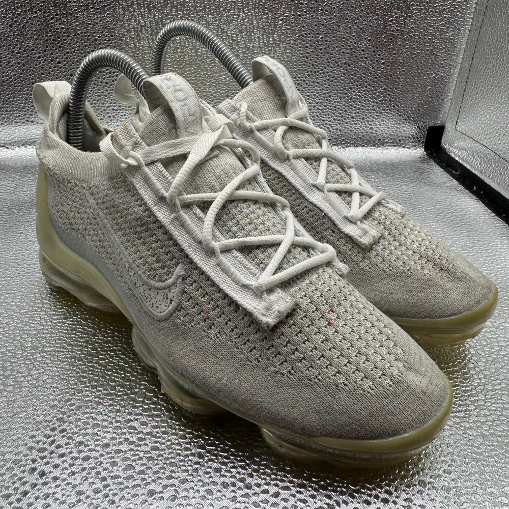 Size 6.5 Nike Air Vapormax Flyknit White Pure Platinum Mens Shoes DC4112-100